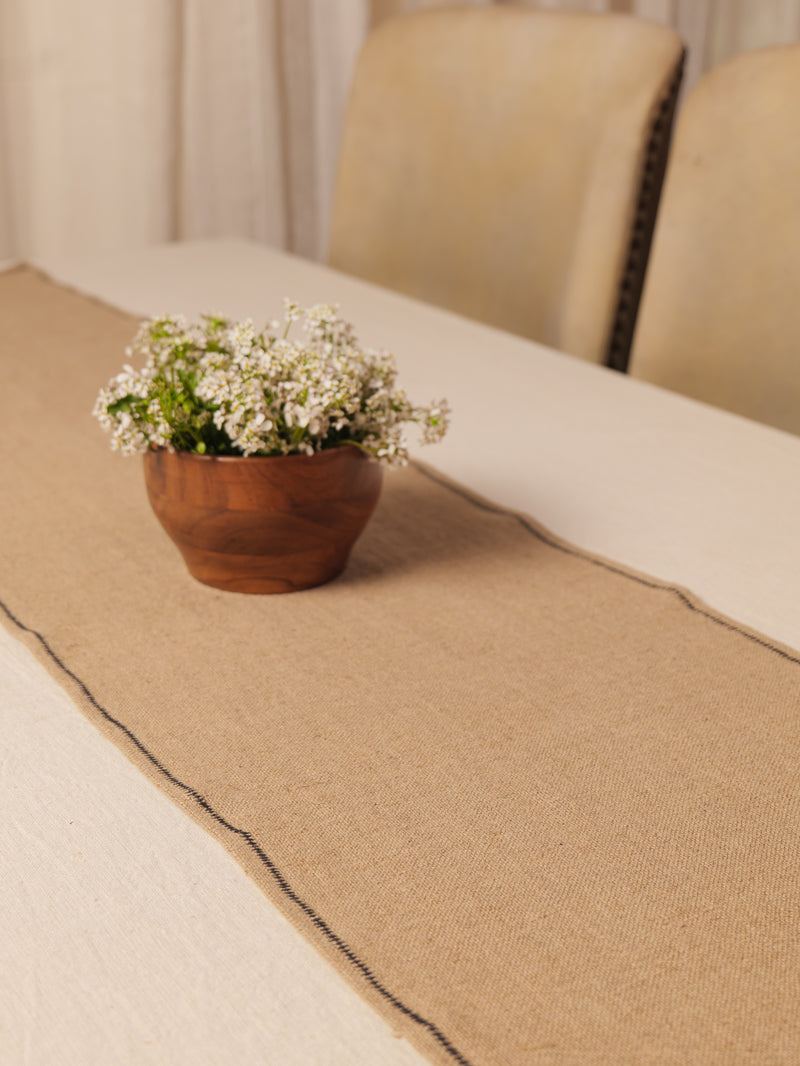 Buy Table Runner and Mats at Best Prices | Amorada Buy Table Runner and Mats at Best Prices | Amorada